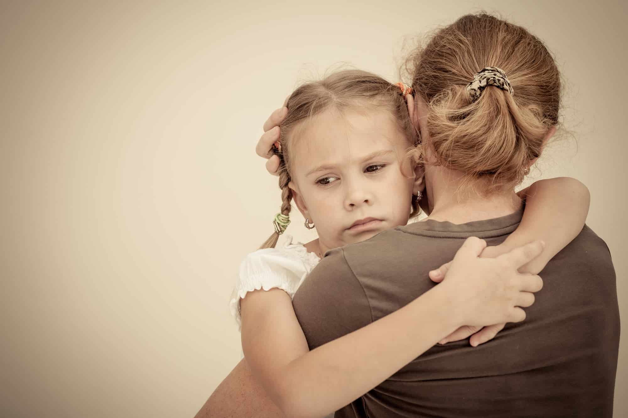 Grief & Children: Techniques For Counselling Children Through Grief ...